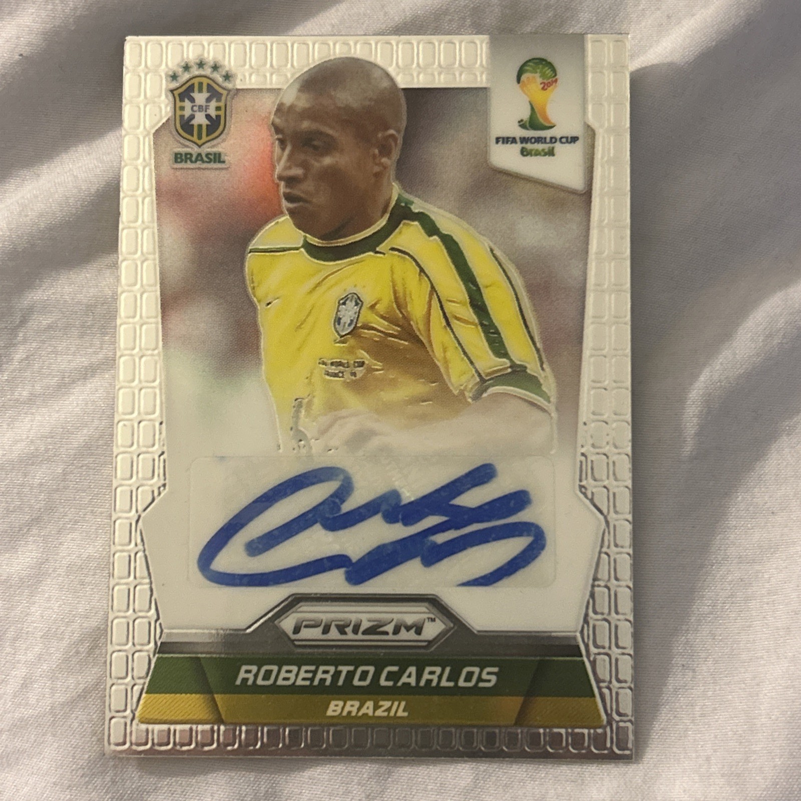 2014 Prizm World Cup Signatures Roberto Carlos Auto