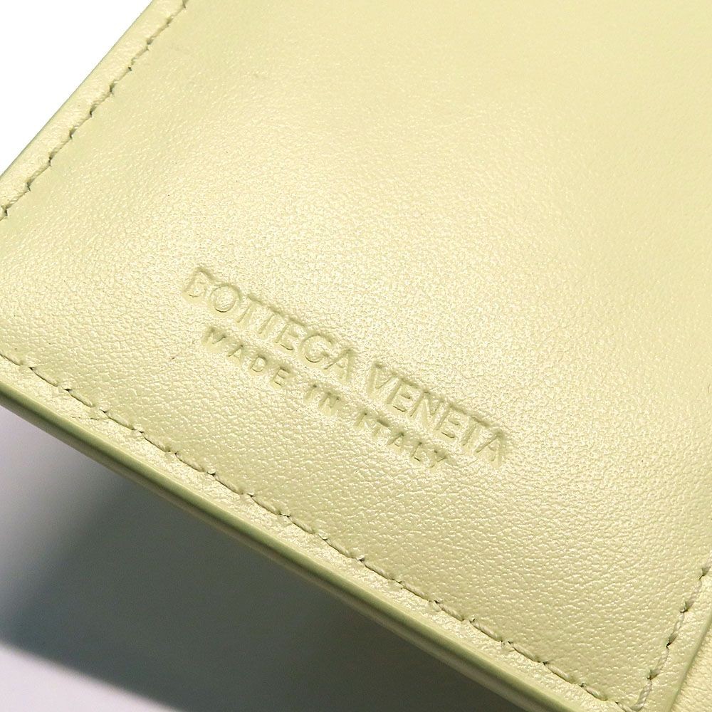 Bottega Veneta Cassette Medium Bifold Wallet Cream Leather Unisex thumbnail 6