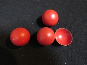 Vintage 1" Wooden Multiplying Balls Magic Trick
