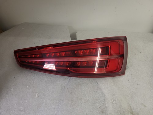 Audi Q3 2018 Rückleuchte hinten rechts SUV 8U0945094N