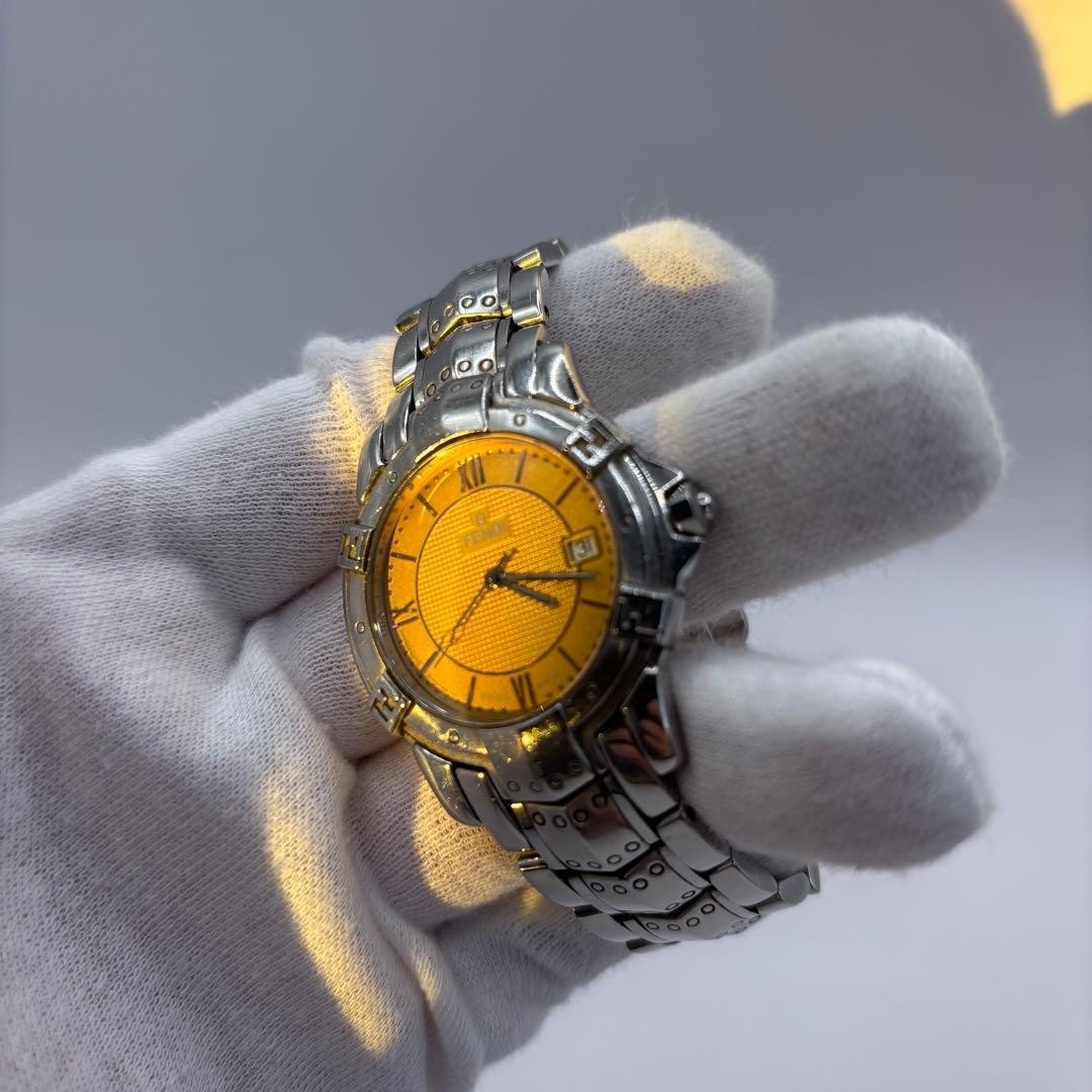 Fendi Men’s Quartz Watch 35mm Silver Gold Leather Used thumbnail 14