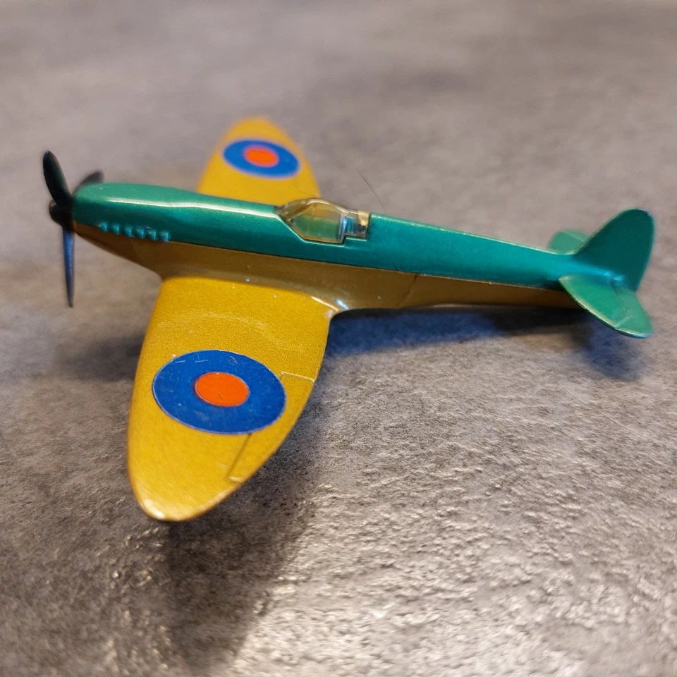 Matchbox Skybusters SB8 Spitfire 1973 Made in England - Immagine 2 di 3