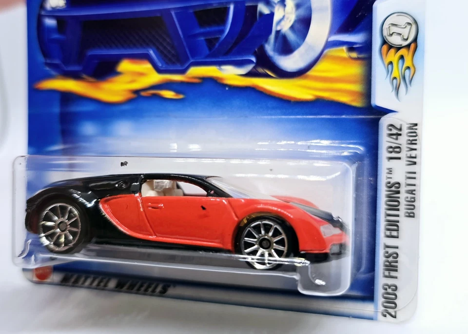 Hot Wheels Bugatti Veyron 2003 First Editions 18/42 Red Black #30 In Protector - Image 2 of 4