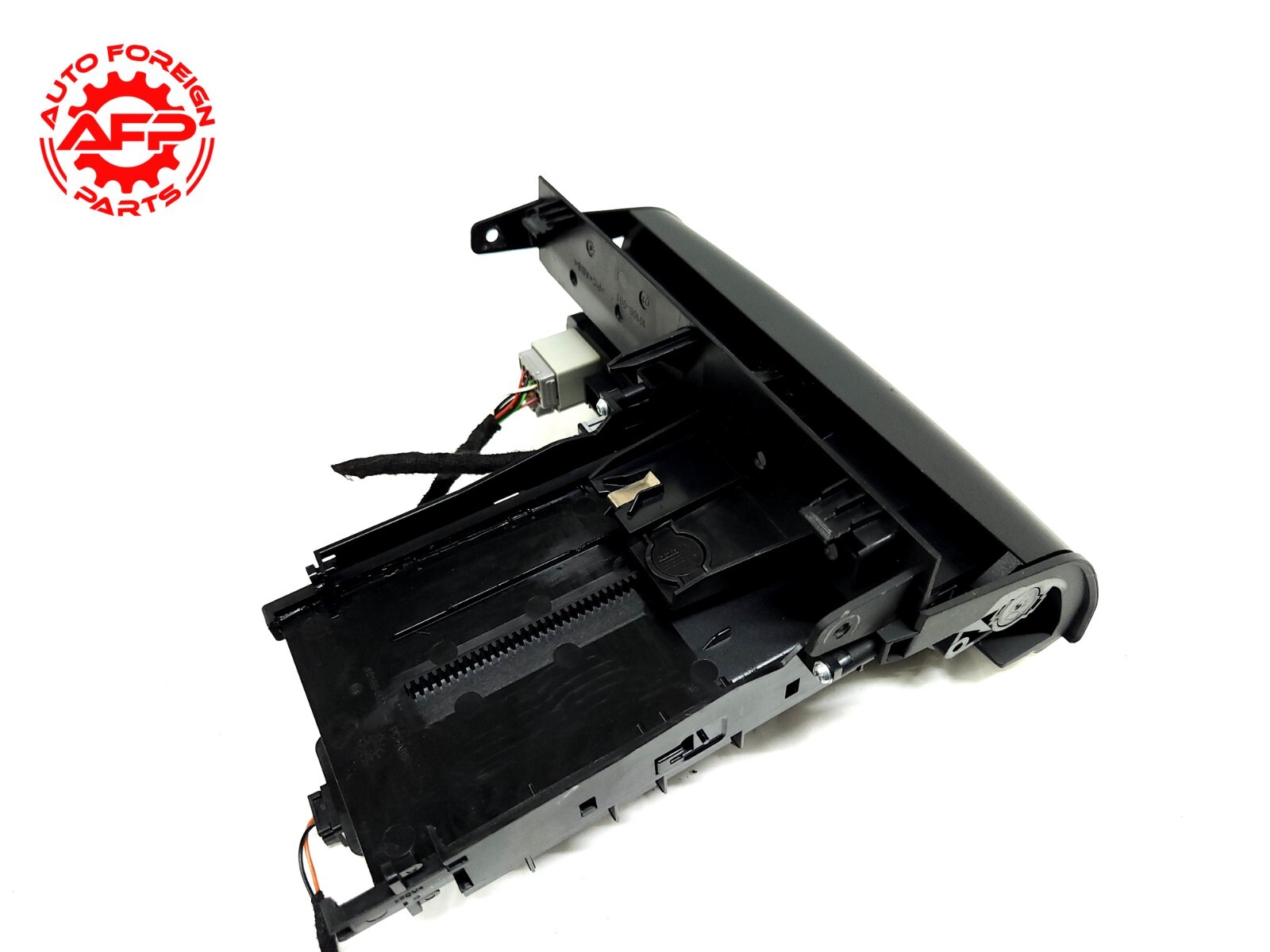 ⭐ 17-21 Maserati Ghibli Quatt Dashboard Phone Usb Auxiliary Aux Compartment Oem