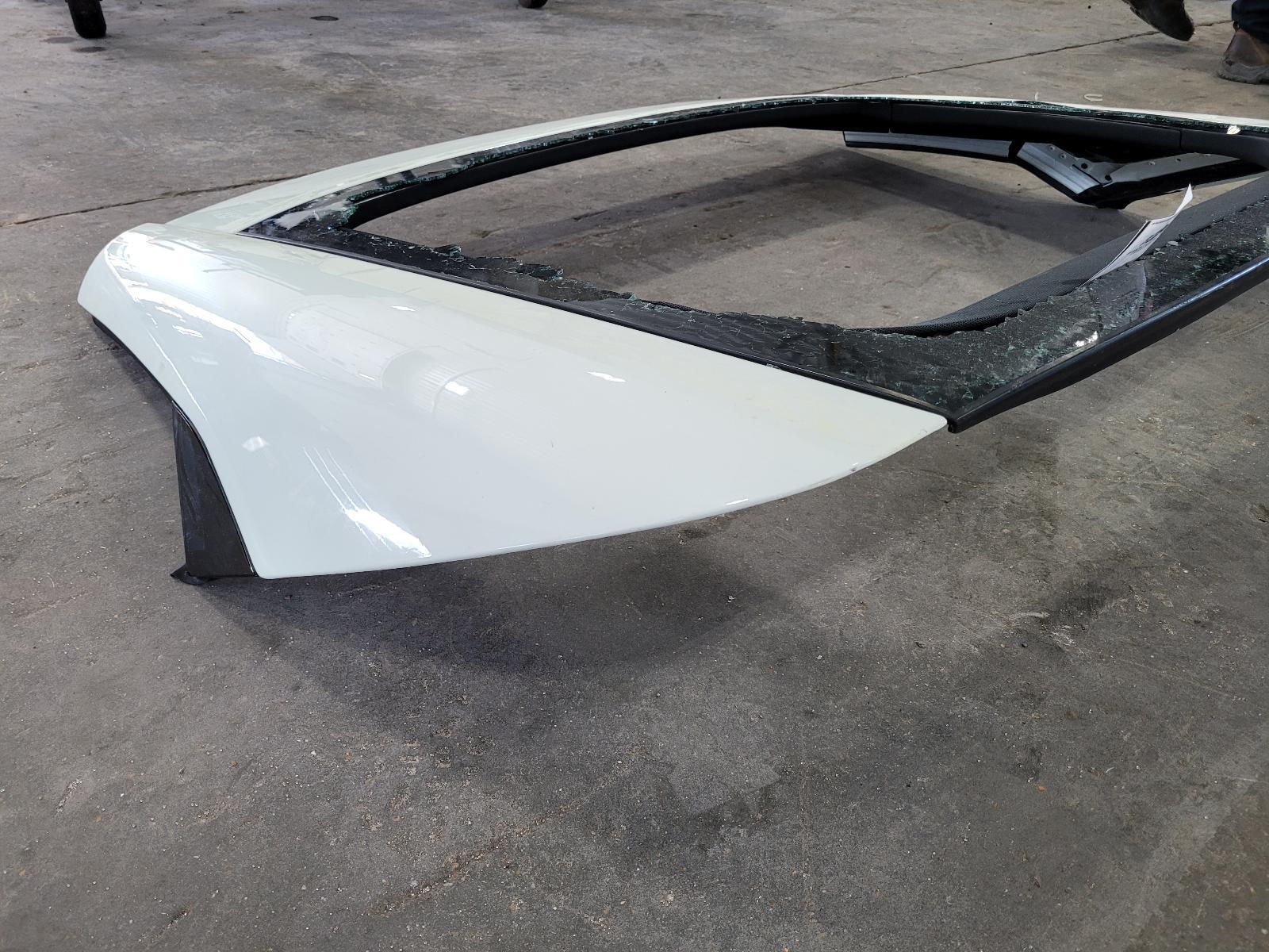 2019 Ferrari Portofino Rear Roof without glass; White 