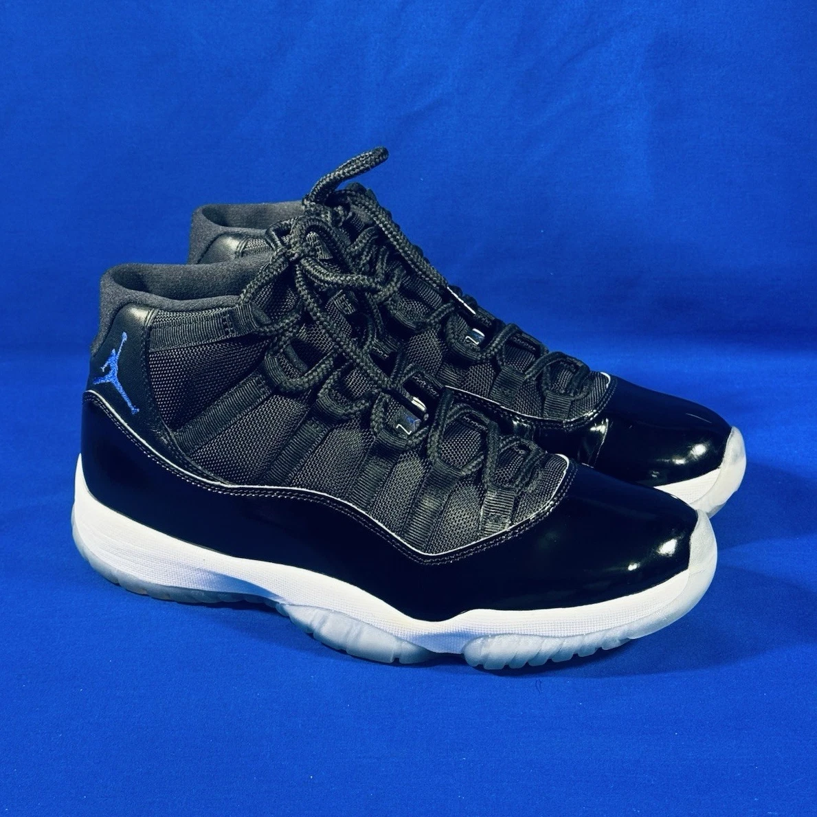 Preços baixos em Jordan 11 Retro Black | eBay