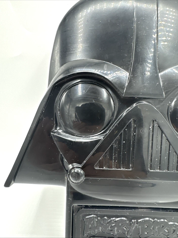 Estuche rígido de plástico Hasbro Rovio 2012 Star Wars Angry Birds Darth Vader con figuras Foto 3 de 4