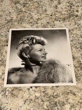 1940s Rita Hayworth Original Vintage Hollywood Glamour Portrait Photo 8x10