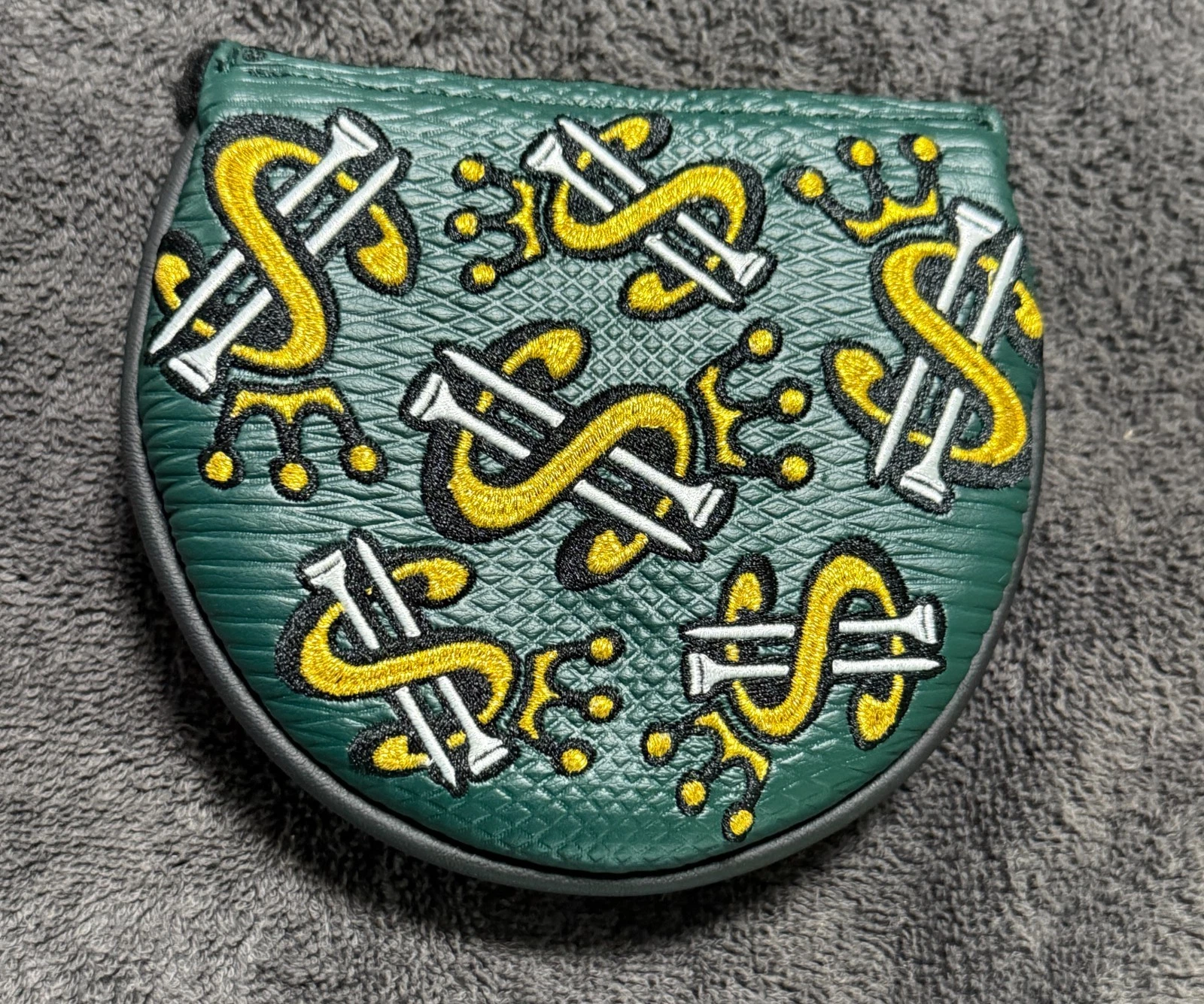 Scotty Cameron CENTER SHAFT Cash is King Mid Round Headcover