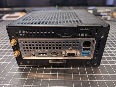 ASRock DeskMini X300 Ryzen 7 5700G 32GB RAM 1000GB SSD NVMe plus