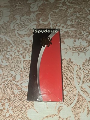 Spyderco  Tenacious .