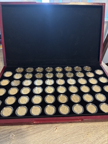 1999-2009 24k Gold Plated State & Territory Quarters (56 Total Quarters) mit Etui