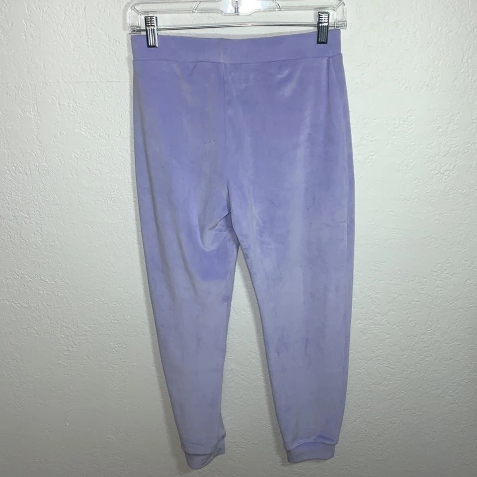 Pantalones de chándal de terciopelo morados de Ideology para niñas grandes talla grande Foto 2 de 4