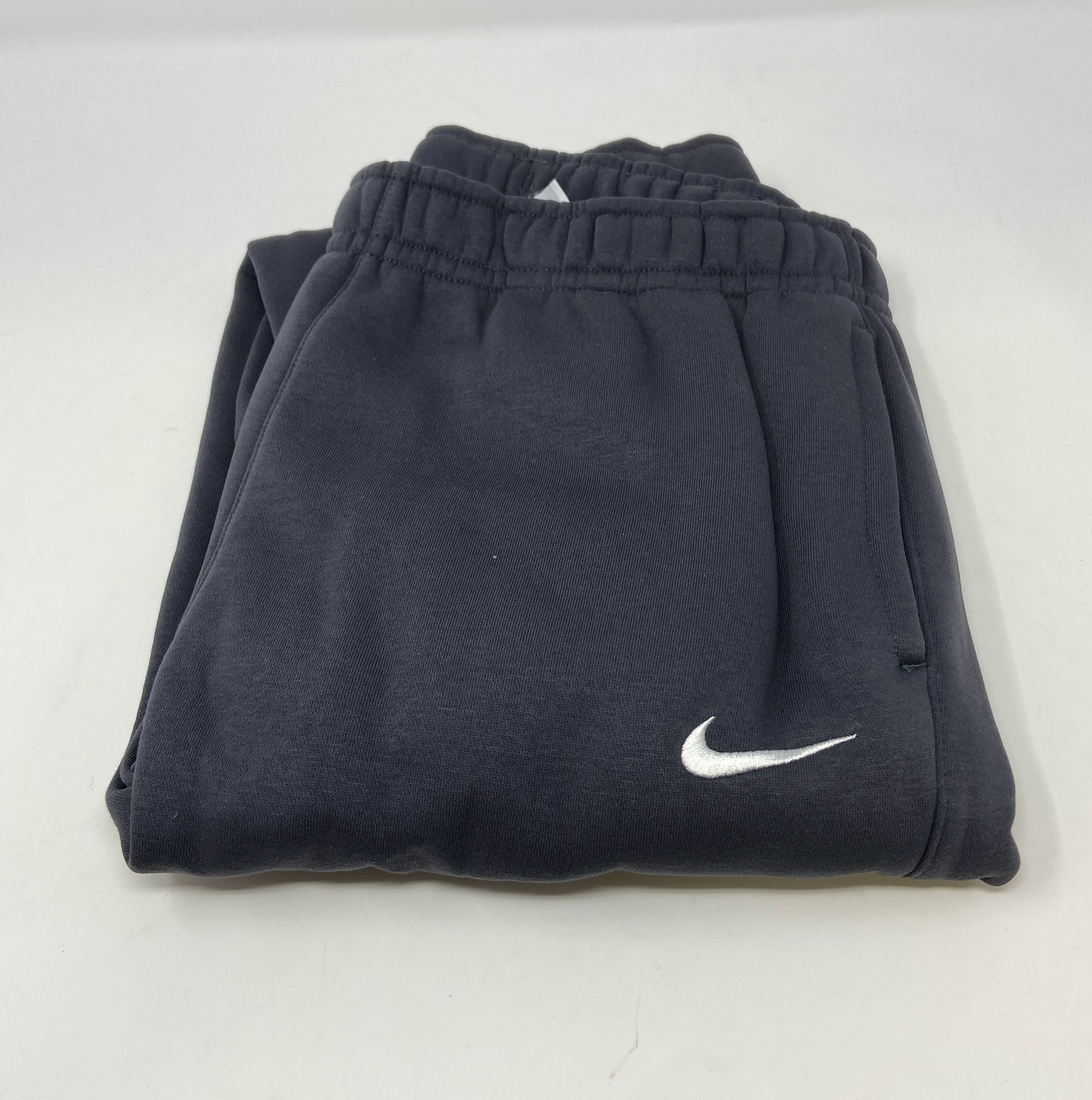 Nike Womens Medium Grey Club Fleece Jogger Sweatpants