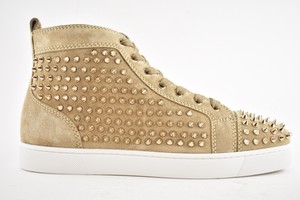 louboutin sneaker beige