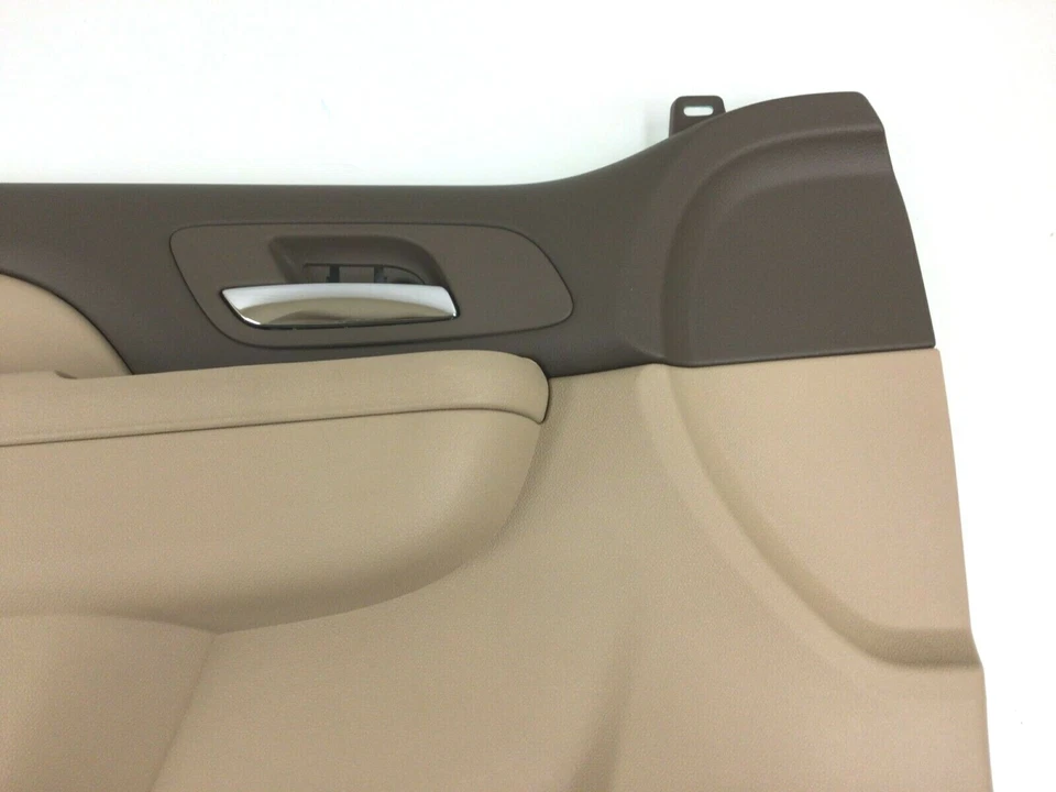 Panel de moldura de puerta interior del conductor delantero izquierdo Chevrolet Tahoe GMC Yukon cachemir OEM Foto 2 de 4