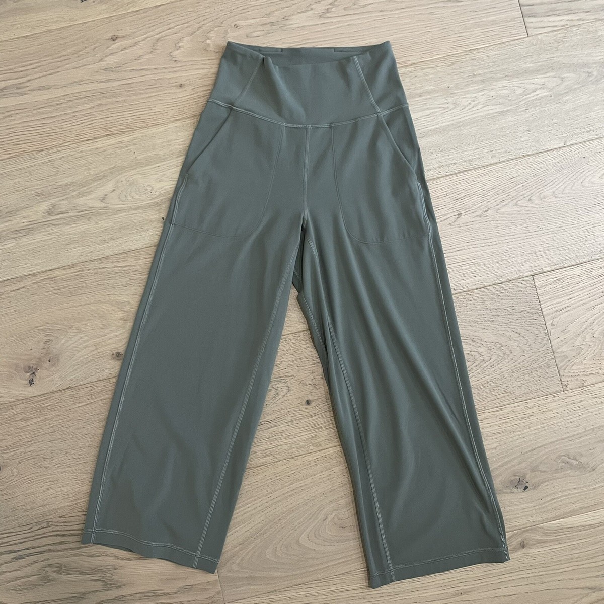 ヨガ・ピラティス lululemon Align Wide Leg Crop 4 Lululemon Align Wide Leg Crop - Black - lulu fanatics