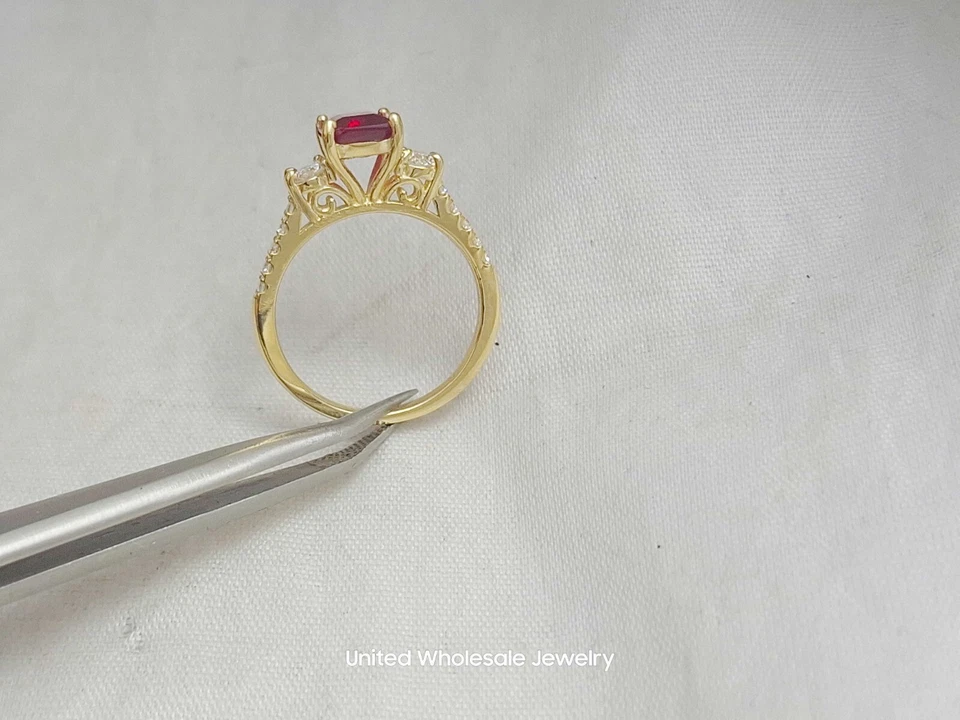 2.51Ct Genuine Mined Real Ruby And Diamond 3 Stone Ring In Solid 14K Yellow Gold - Image 3 of 4