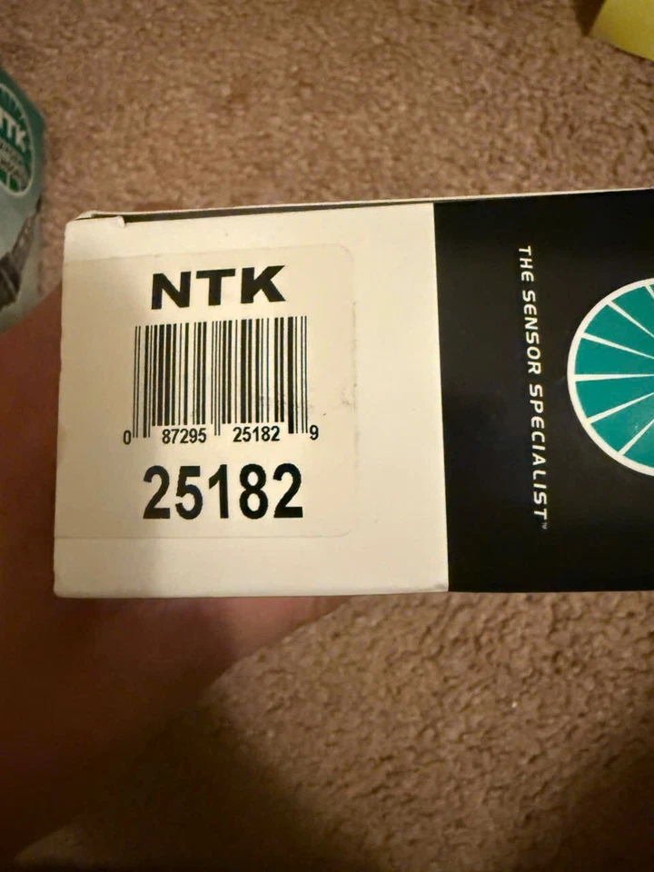 Sensor de oxígeno 25182 NTK O2 AGUAS ARRIBA para Kia Rondo Optima Magentis Hyundai Sonata Foto 2 de 3