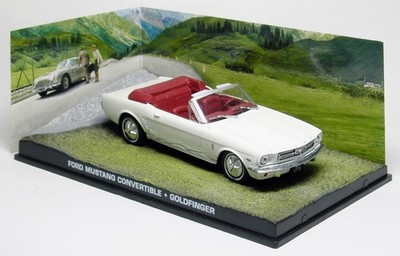 JAMES BOND - 1/43 DieCast FORD MUSTANG CONVERTIBLE - Goldfinger - EagleMoss