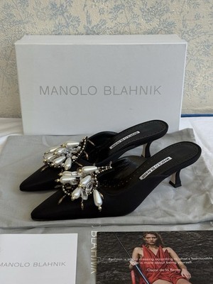 ＊ 　MANOLO BLAHNIK ブラックミュール 37 Manolo Blahnik Black Grosgrain Orientalia Pearl Crystal Mules