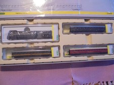 Minitrix, 11601, Sonderzug US-Army, USTC mit Stromlinien-Lok 03 1004, neu/OV 