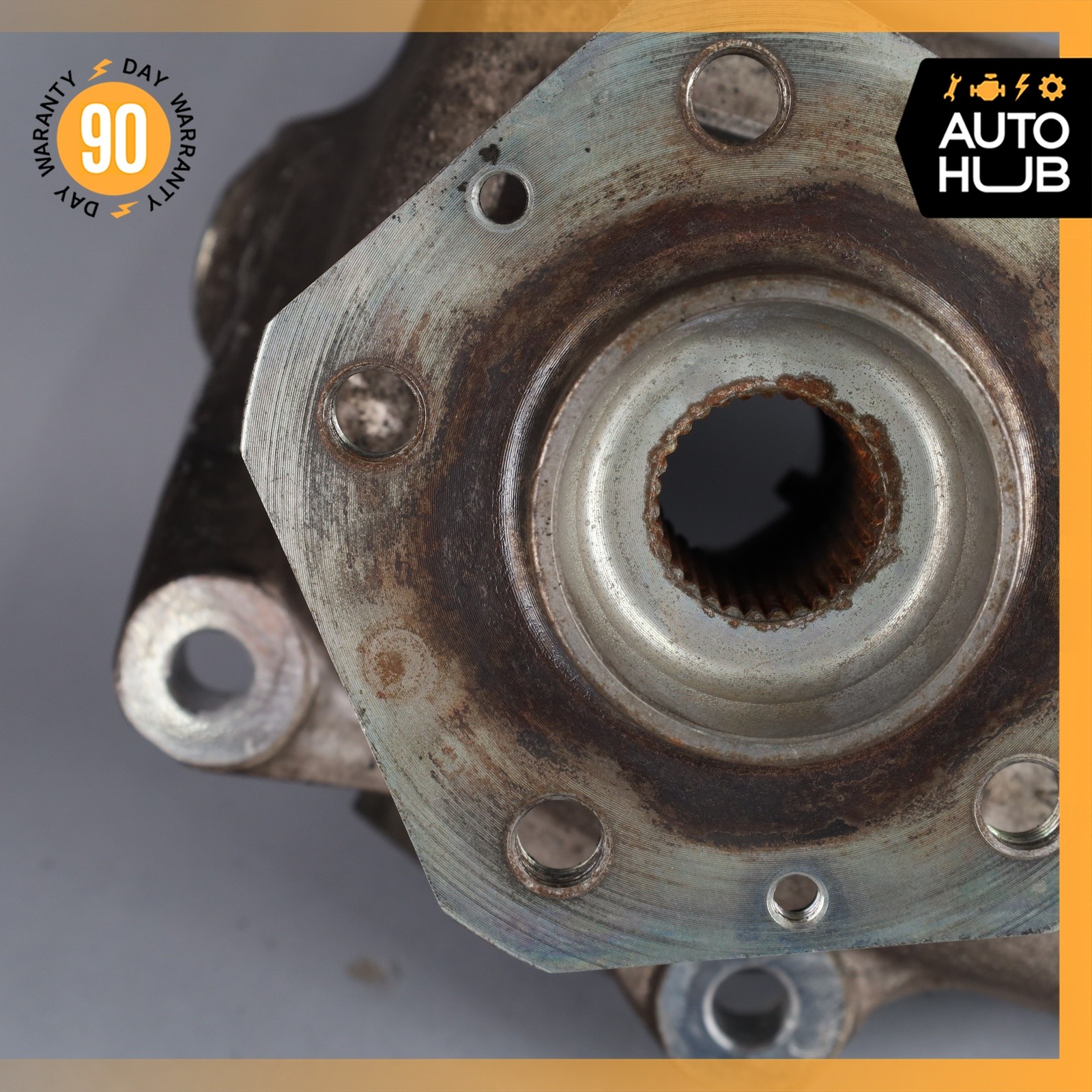 11-19 Maserati GranTurismo S M145 Front Right Side Spindle Knuckle Hub OEM 74k