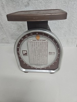 Vintage 1968 Pelouze Deluxe Y Line Model Y-25-1 (25 lbs Capacity) Postal Scale