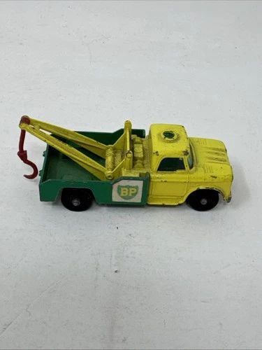 Lesney Matchbox No. # 13 DODGE WRECK TRUCK BP Oil Vintage Tow