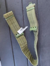 1 Vintage East German Germany  Military Green Webbing Nylon Field COMBAT Belt  