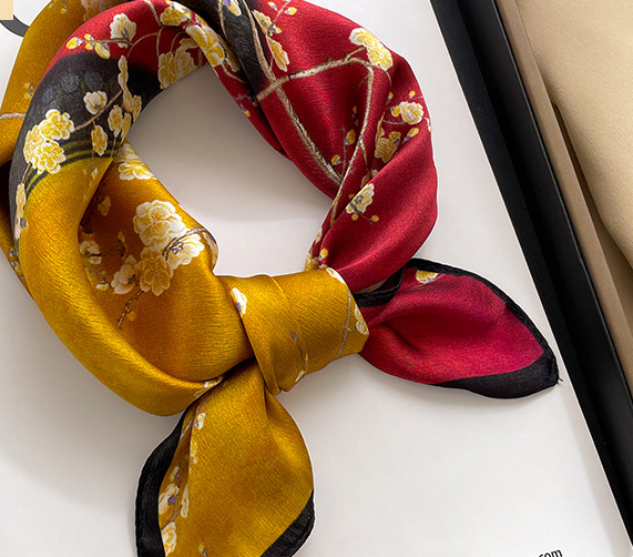 Vintage Magpie Print 100% Silk Scarf for Women 53cm Bandana Neckwear