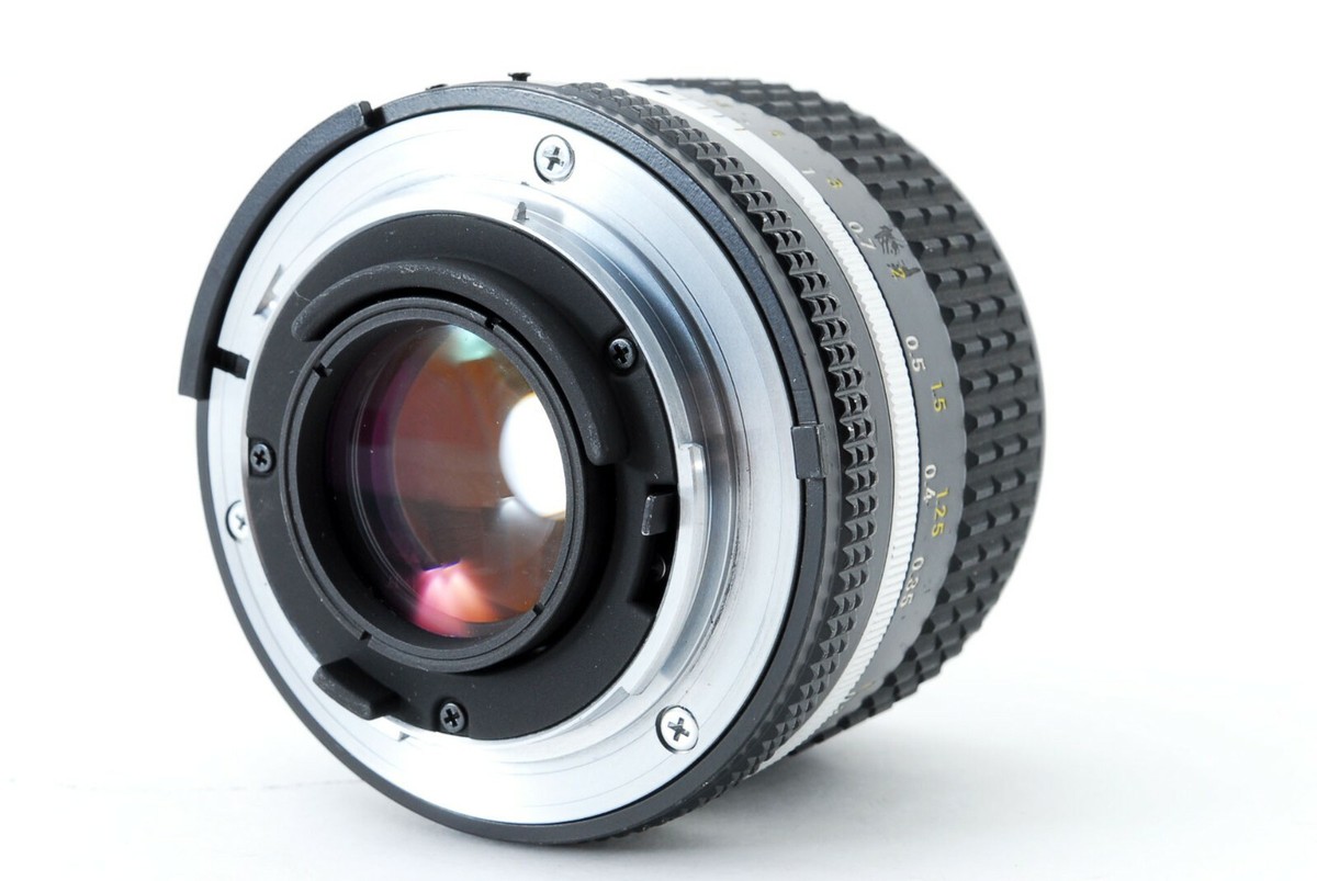 MINT!!】 Nikon Ai-S Ais Nikkor 35mm f/ 2 Wide Angle Lens from