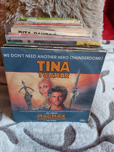 Single 7"Tina Turner..We Don't Need Another HERO/Inst. ..SieheFoto Sammelaufgabe
