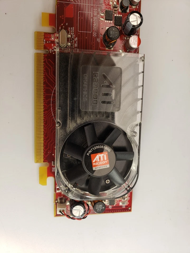 Dell ATI Radeon HD 2400 XT 109-B27631-00 256MB DDR2 SDRAM PCIe x16 Graphics Card - Image 4 of 4