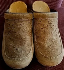 Sanita Size 36 (6US) Brown Leather Mules/Clogs