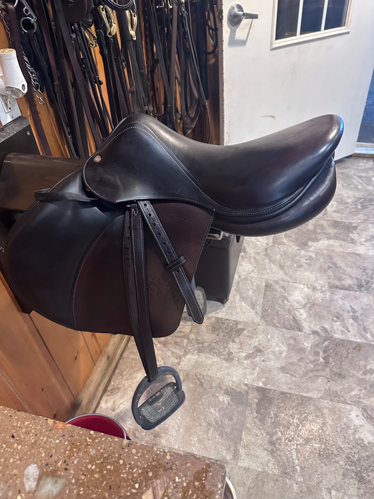 Voltaire Palm Beach saddle