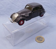 Miniroute 1/43 réf 54 : Peugeot 402 B Légère (Gris souris)