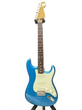 Fender Strat E-Gitarre Blue SSS Synchro '60s MIJ