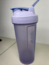 BlenderBottle Classic V3 Shaker Bottle Protein Shakes Purple 28oz