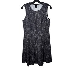 Ann Taylor Zigzag Textured Knit Front Zip Dress Womens 6 Fit & Flare Black White