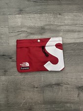 Supreme x The North Face Messenger Bags for Men for sale