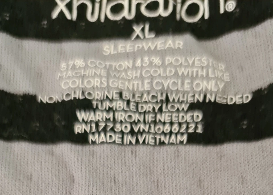 Xhilaration 女式睡衣 XL 码黑白条纹长袖 🔥 — 第 4/4 张图片