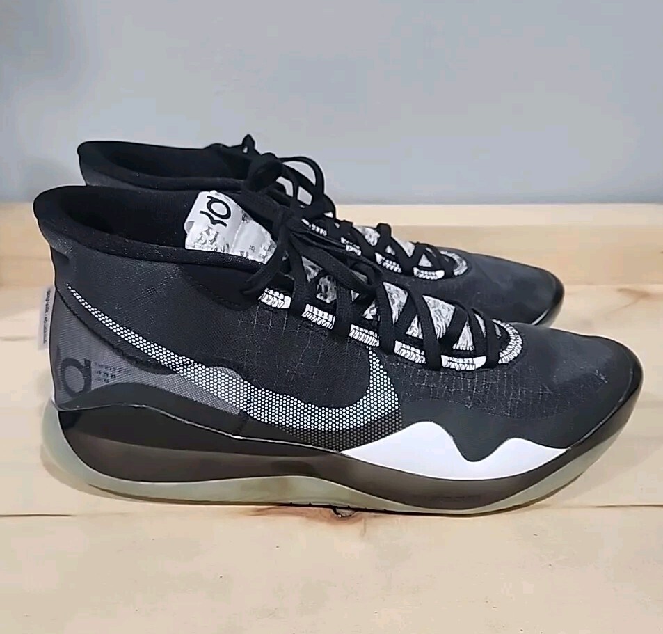 Nike Zoom Tennis Shoes Kevin Durant 12th Edition Men's 15 Glow In