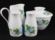 Noritake BLUE ORCHARD Cream & Sugar + Salt & Pepper 6695 GREAT CONDITION