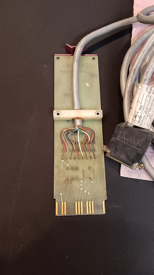 Conector de cable Digital Equipment Corp M9700 BC01R-25 (25 pies) 5010295B Foto 2 de 4