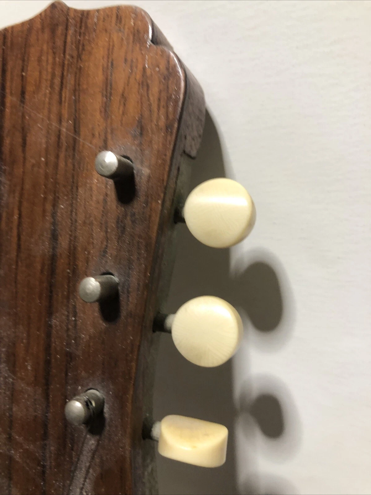 Picture 3 of 24