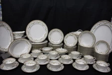 Vtg. 90 Pc. Noritake Shelburne Laurel & Roses Dinnerware Service for 12 MINT (5)