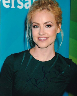 AMANDA SCHULL signed autograph 20x25cm PRETTY LITTLE LIARS in person autograph