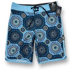 Volcom Mod Barnacle Medallion Scallop Print Board Shorts Boys Size 28 16 L