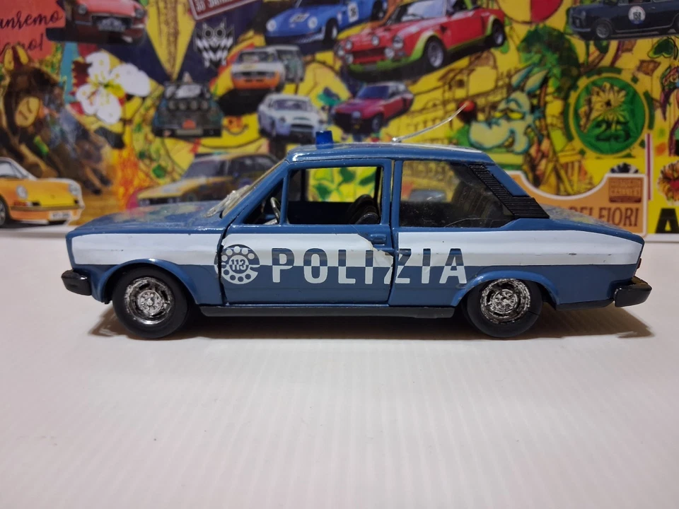 POLISTIL S 33 FIAT 131 MIRAFIORI POLIZIA SCALA 1/25 - Immagine 2 di 4